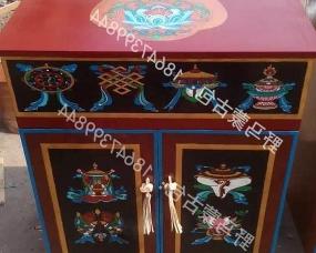 新疆传统蒙古家具